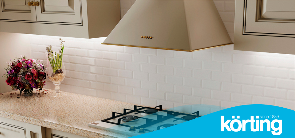 На какой высоте вешать вытяжку Korting