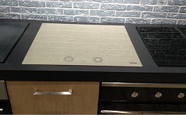 Обзор индукционной варочной панели с интегрированной вытяжкой Korting