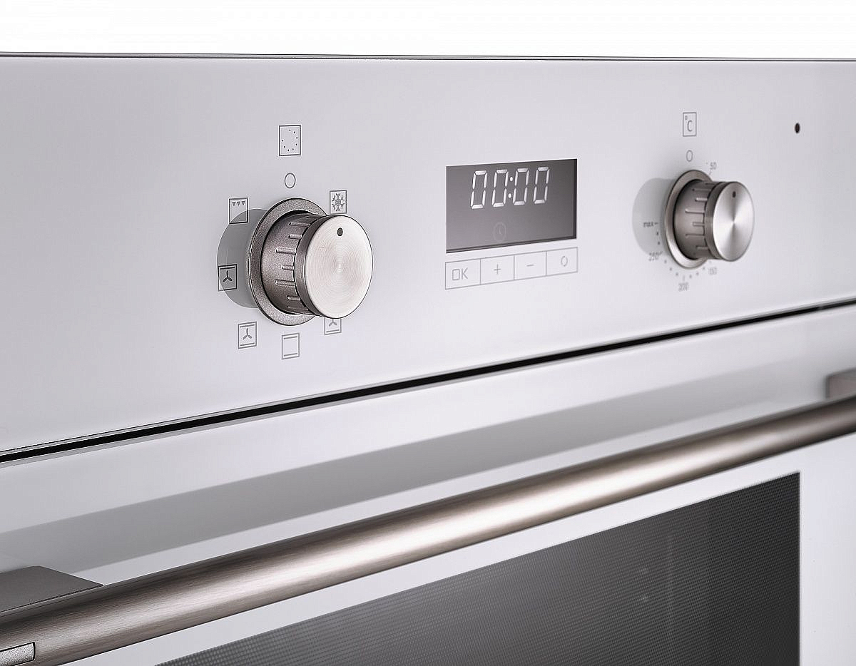 Духовой шкаф Korting OKB 771 CFW preview 3